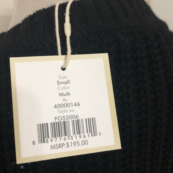 112: Free Generation Sweater - small - Picture 3 of 5